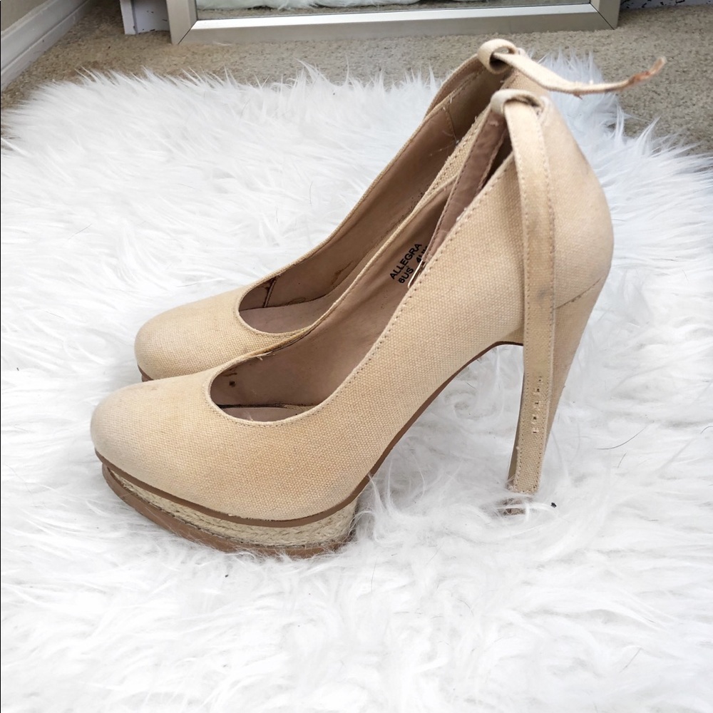 Shoedazzle Alegra Canvas pumps